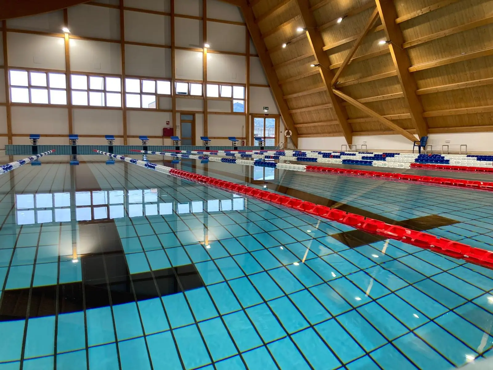 Piscina background